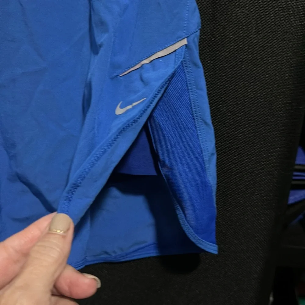 Nike Dri-fit Women's Royal Blue Skort - Picture 2 of 7